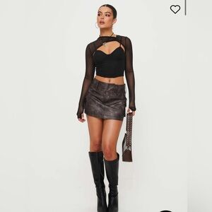 Princess Polly: McKeon Long Sleeve Top